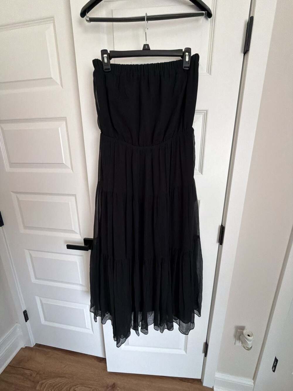 Sutton Studio Petite 100% Silk Strapless Tiered Black Midi Dress